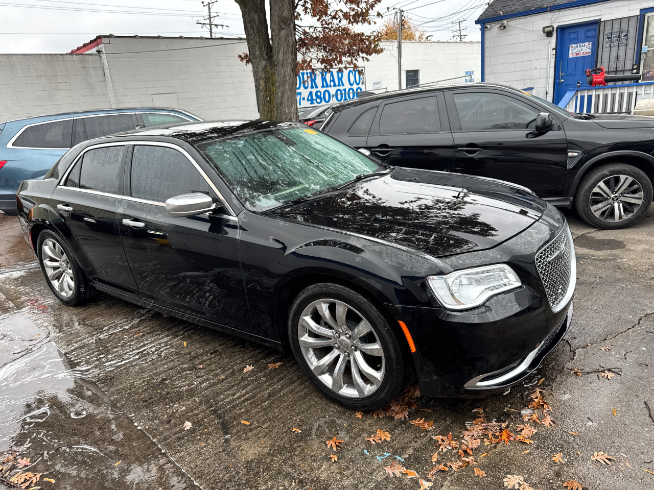2015 Chrysler 300 Platinum photo 2