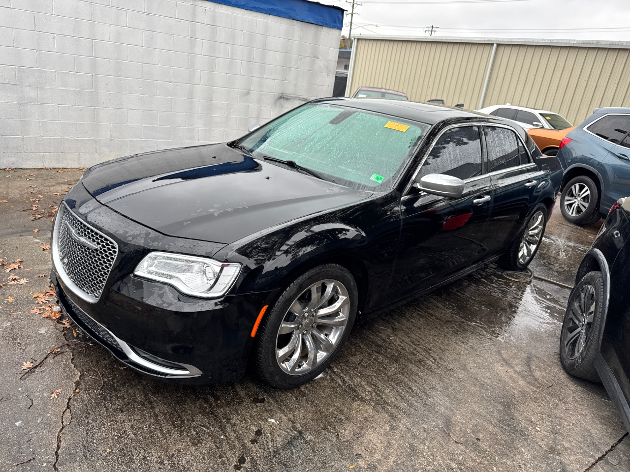 2015 Chrysler 300 Platinum photo 3