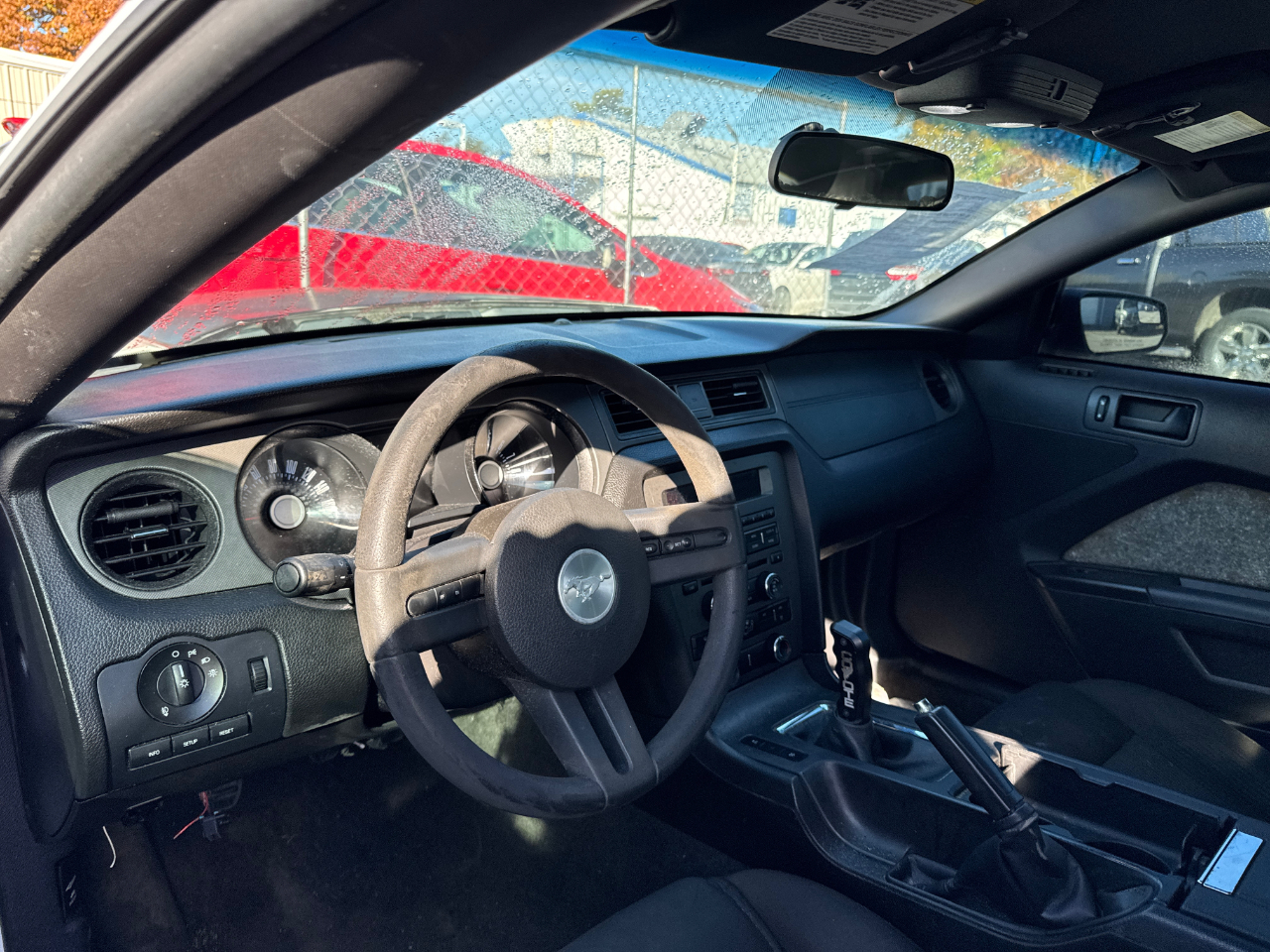 2012 Ford Mustang GT photo 4