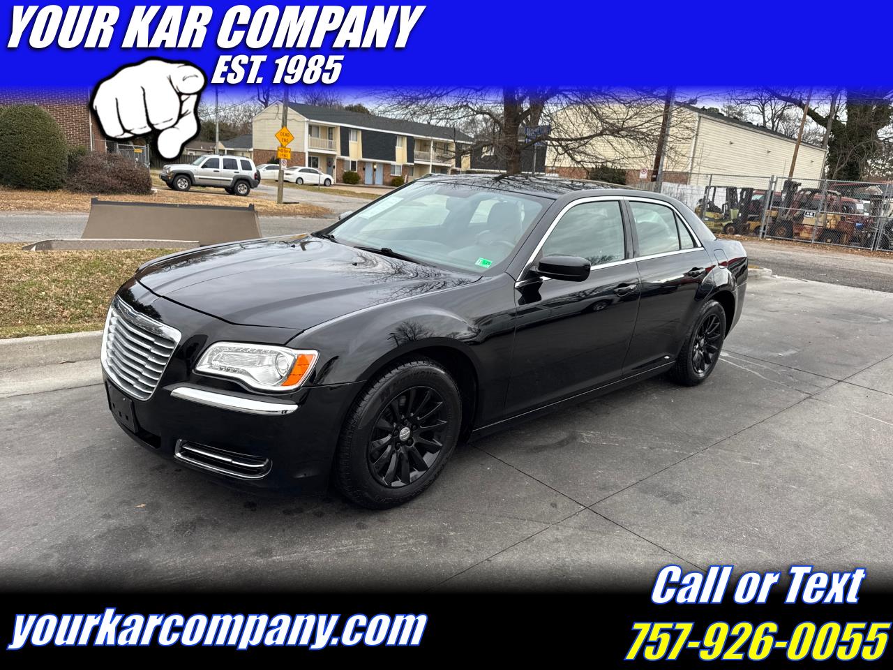2013 Chrysler 300 4dr Sdn RWD