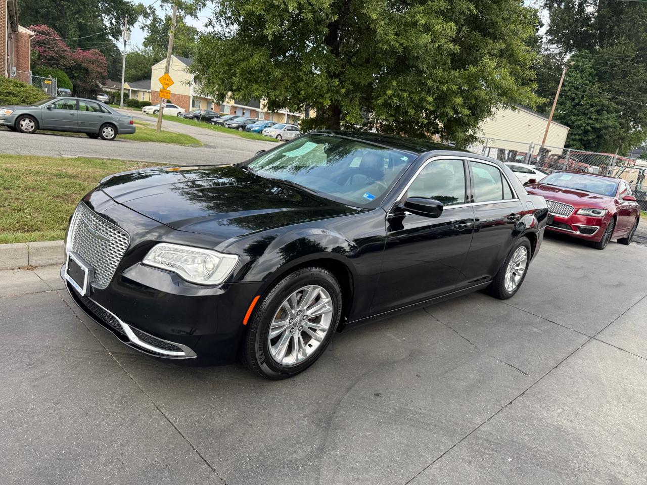 Chrysler 300 Limited RWD 2017