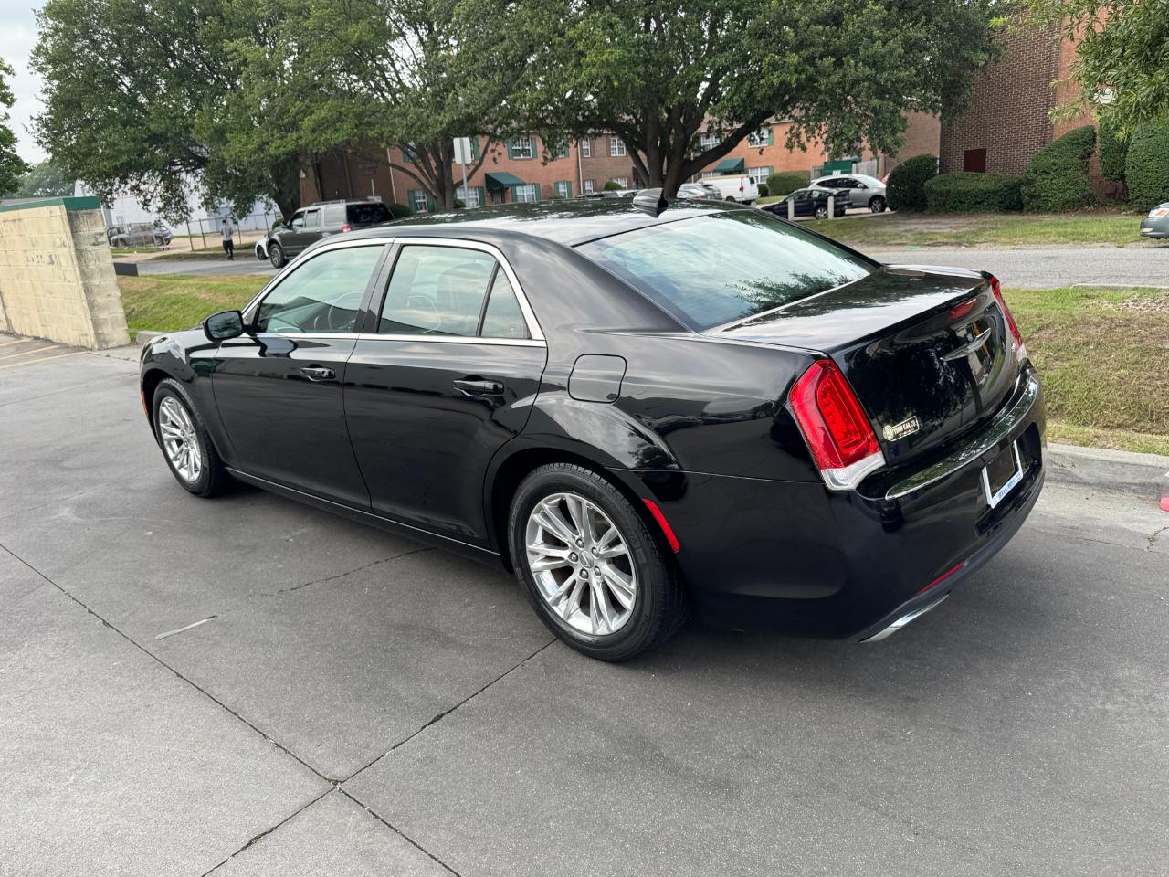 Chrysler 300 Limited RWD 2017