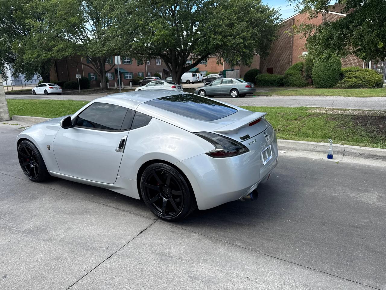 Nissan 370Z 2dr Cpe Auto 2014