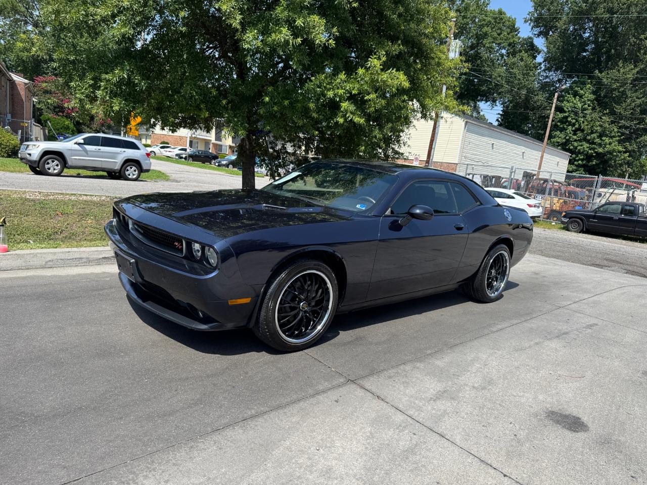 Dodge Challenger 2dr Cpe R/T 2012