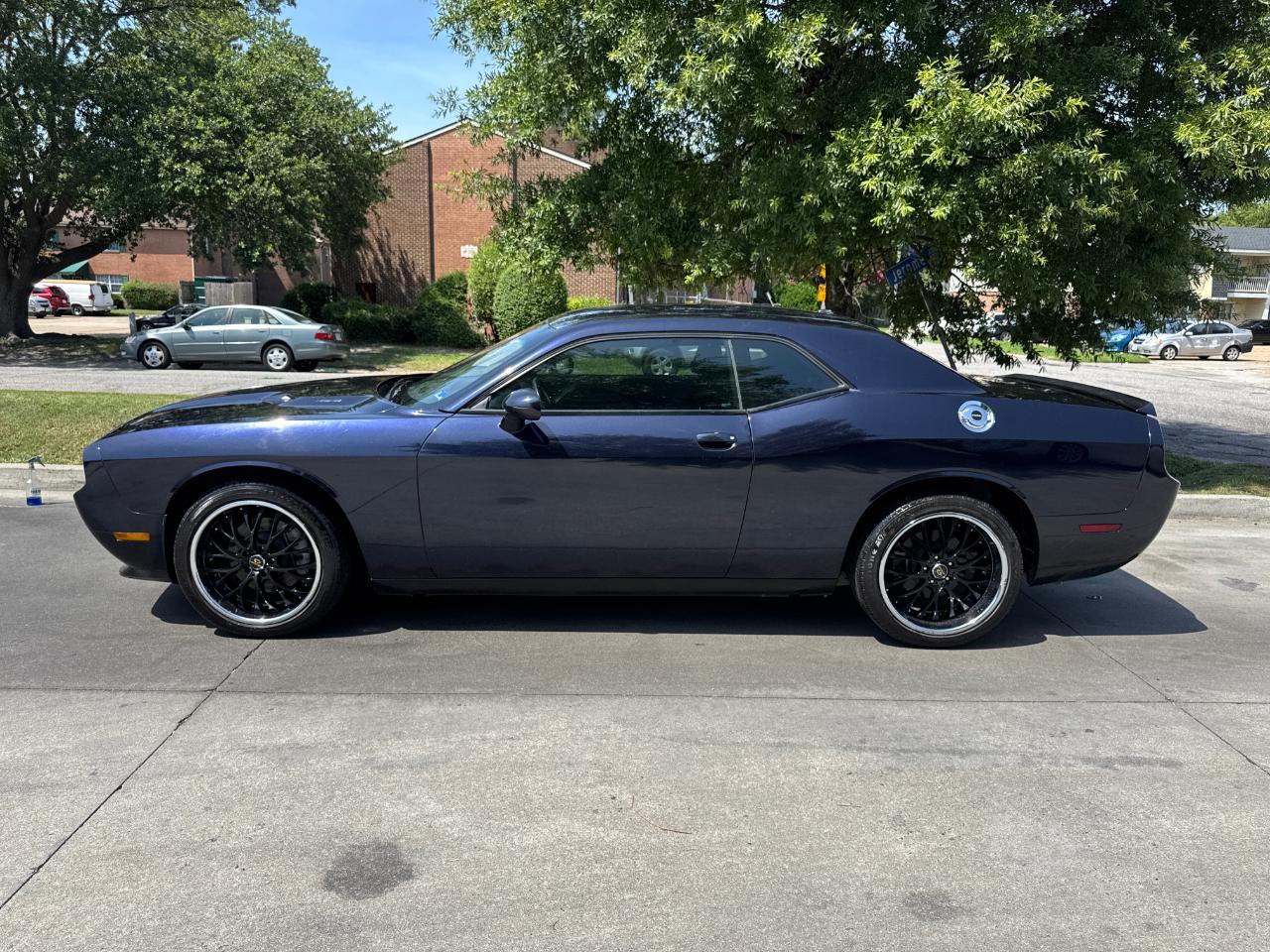 Dodge Challenger 2dr Cpe R/T 2012