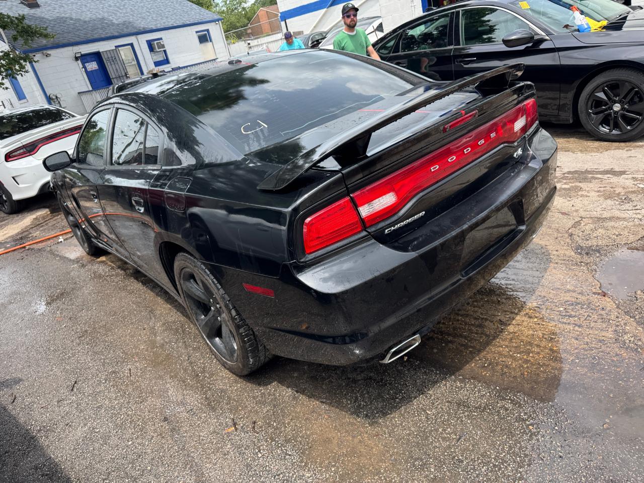 Dodge Charger 4dr Sdn RT RWD 2014
