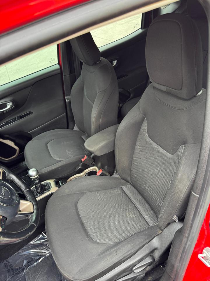 Jeep Renegade FWD 4dr Latitude 2015