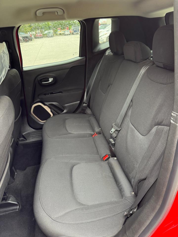 Jeep Renegade FWD 4dr Latitude 2015