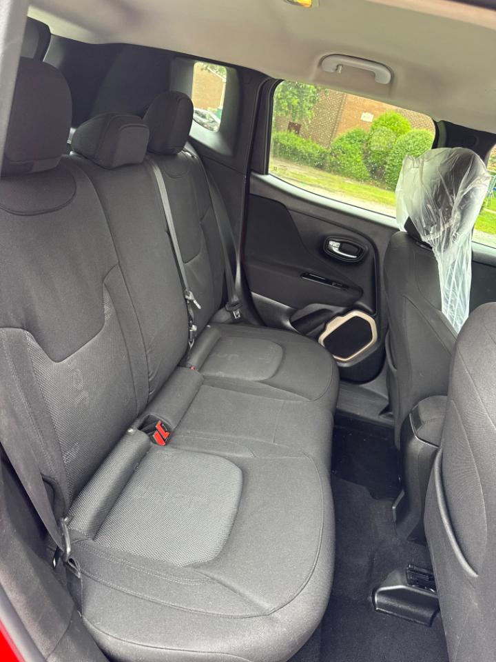 Jeep Renegade FWD 4dr Latitude 2015