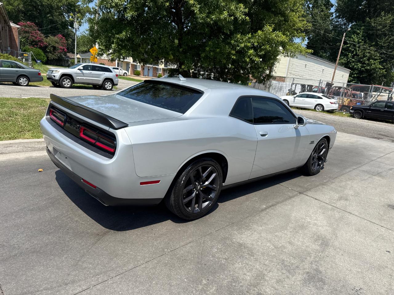 Dodge Challenger R/T RWD 2021