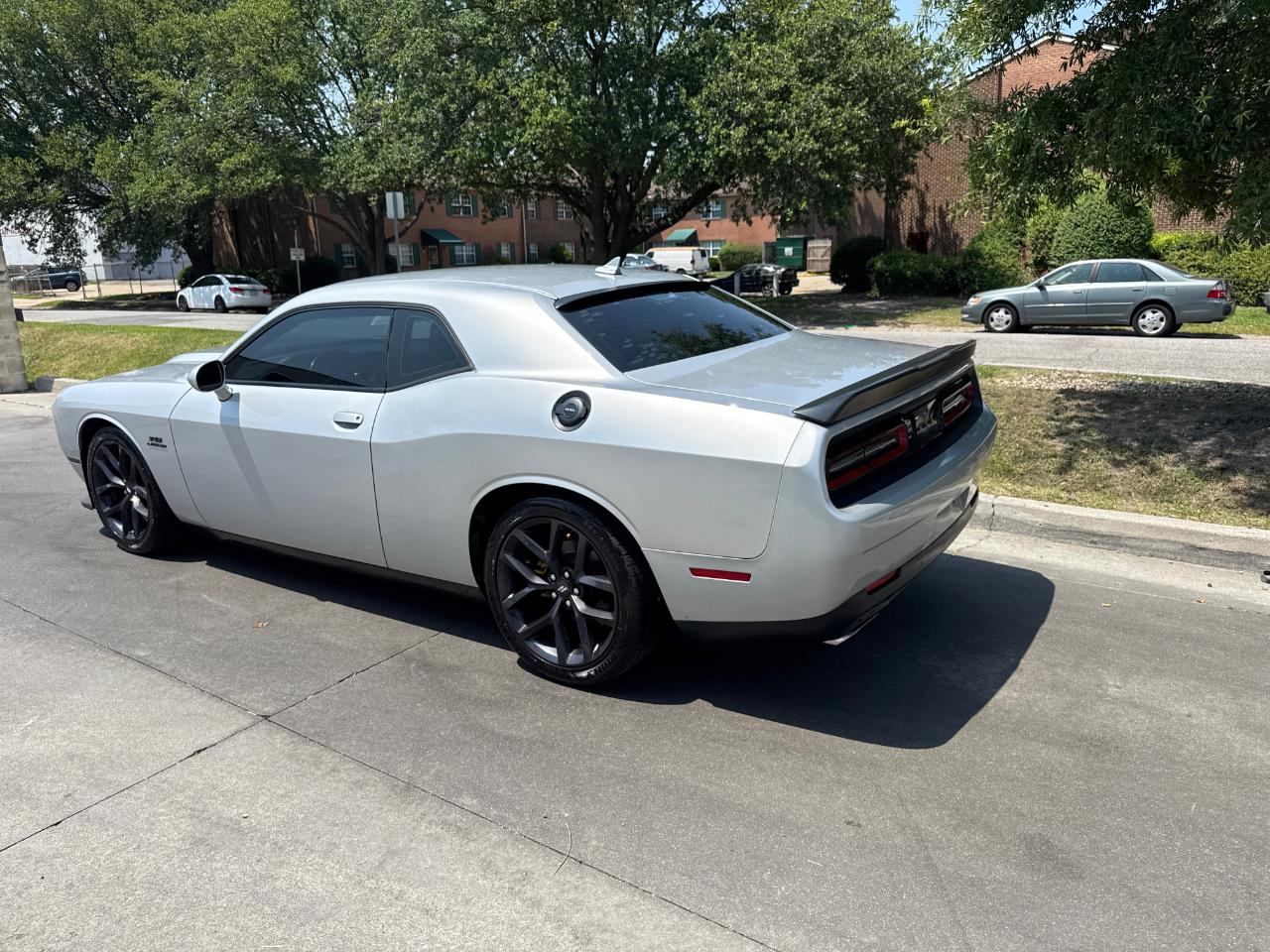Dodge Challenger R/T RWD 2021