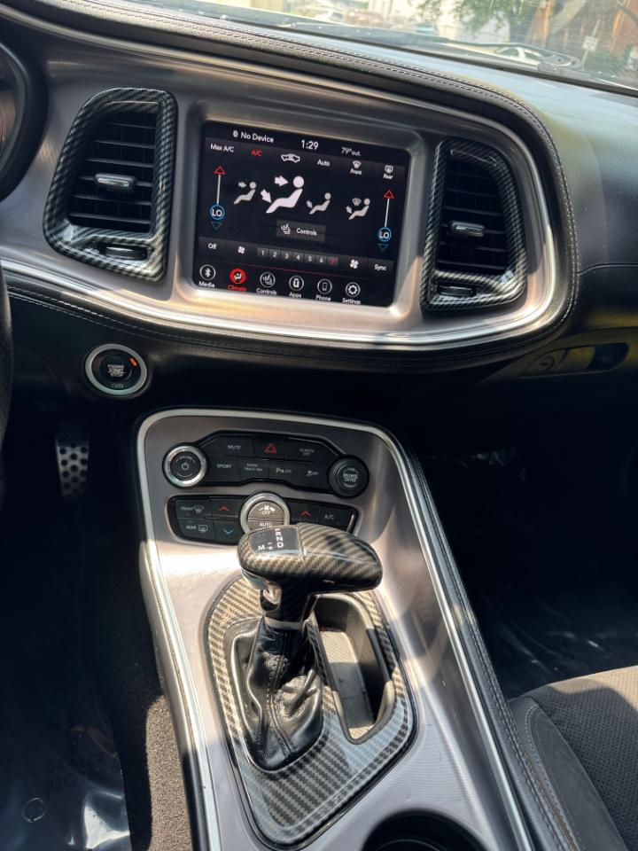 Dodge Challenger R/T RWD 2021