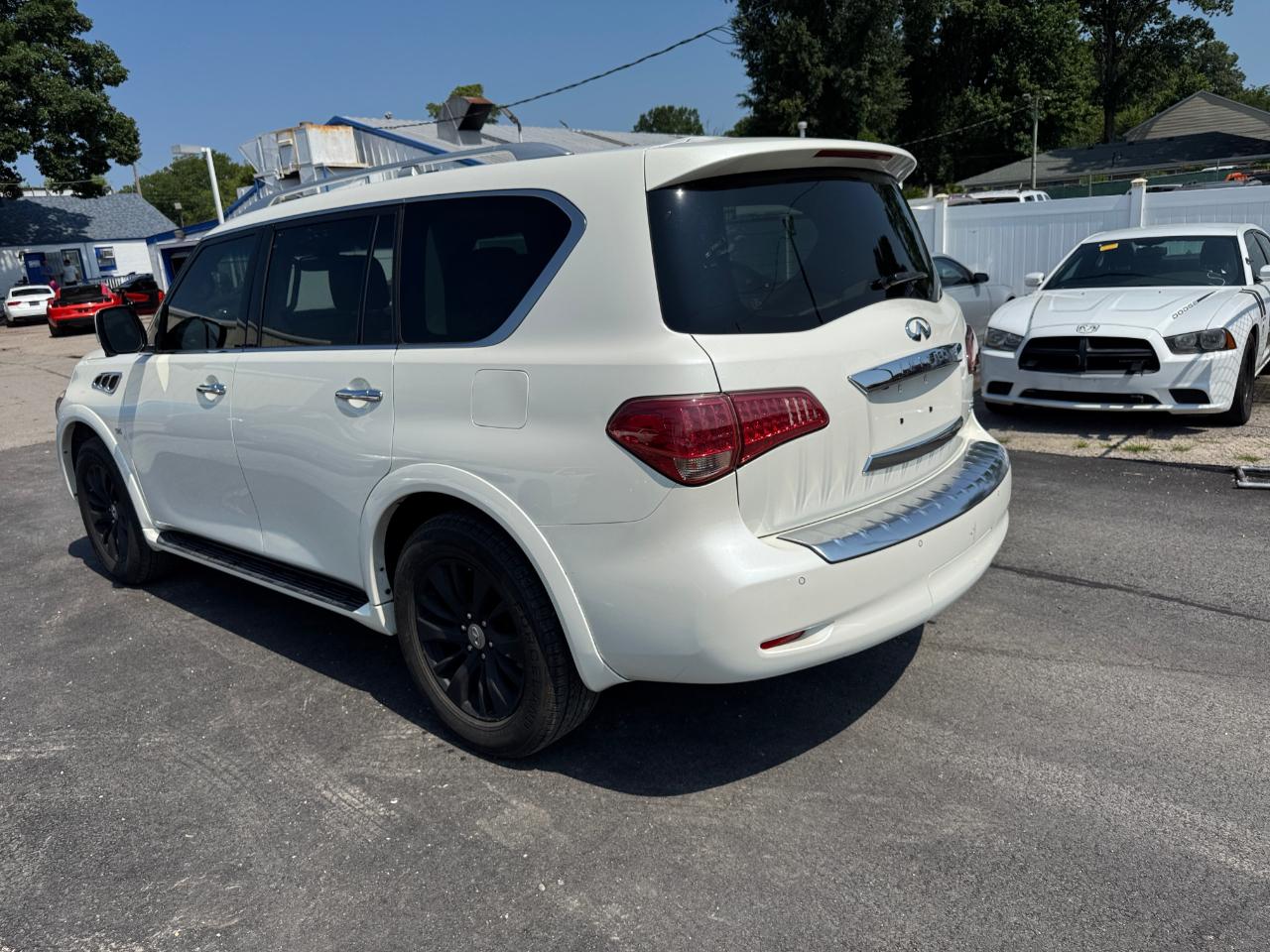 Infiniti QX80 RWD 2017