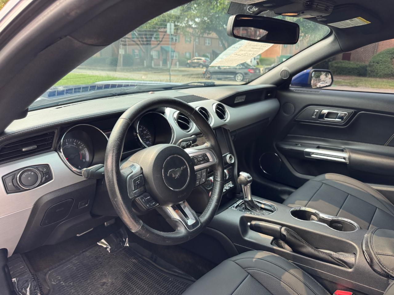 Ford Mustang 2dr Fastback EcoBoost Premium 2015