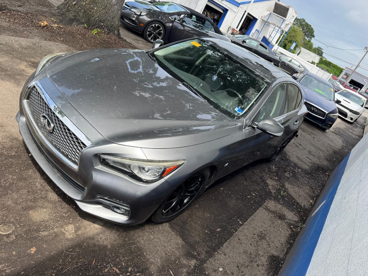 Infiniti Q50 4dr Sdn Premium RWD 2015