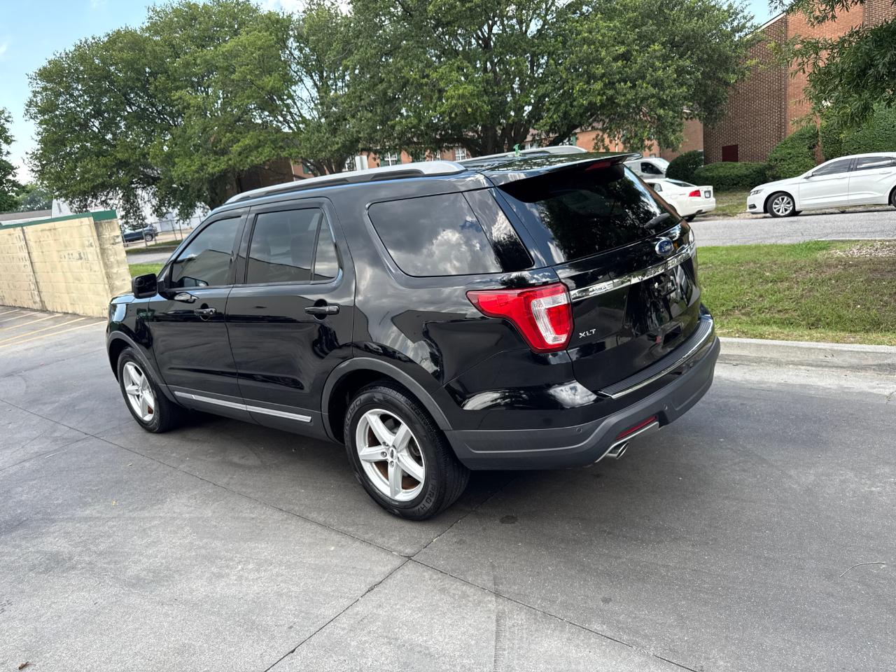 Ford Explorer XLT FWD 2018