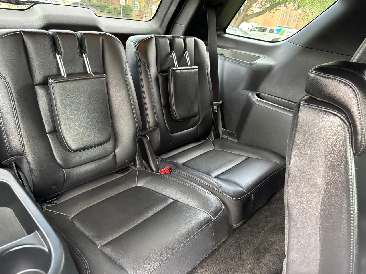Ford Explorer XLT FWD 2018