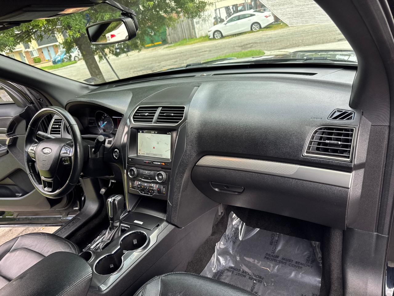 Ford Explorer XLT FWD 2018