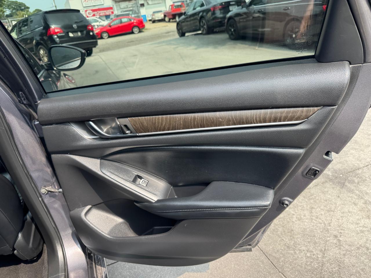Honda Accord Sedan EX-L 1.5T CVT 2018