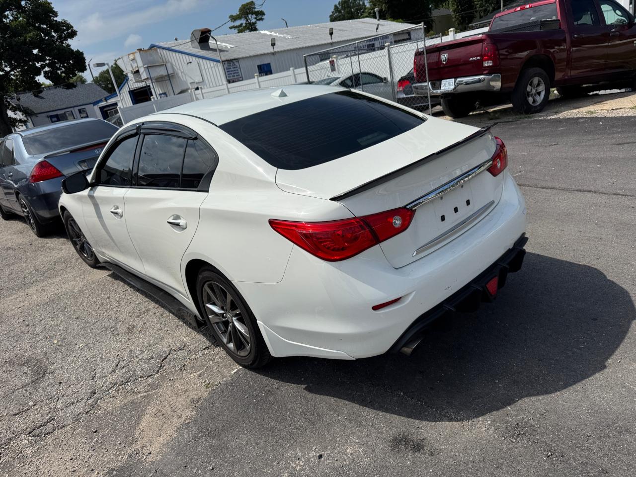 Infiniti Q50 3.0t Signature Edition RWD 2017