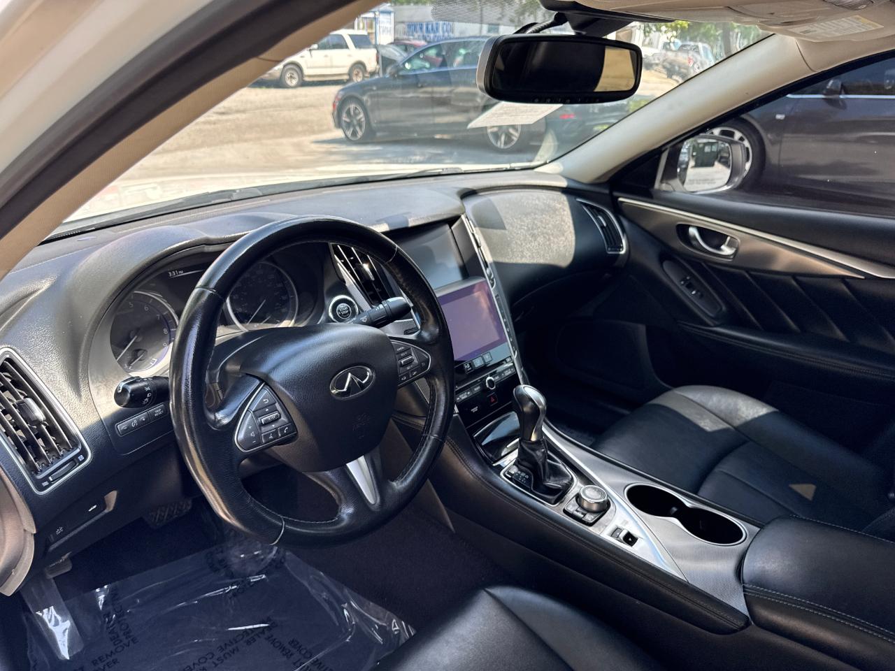 Infiniti Q50 3.0t Signature Edition RWD 2017