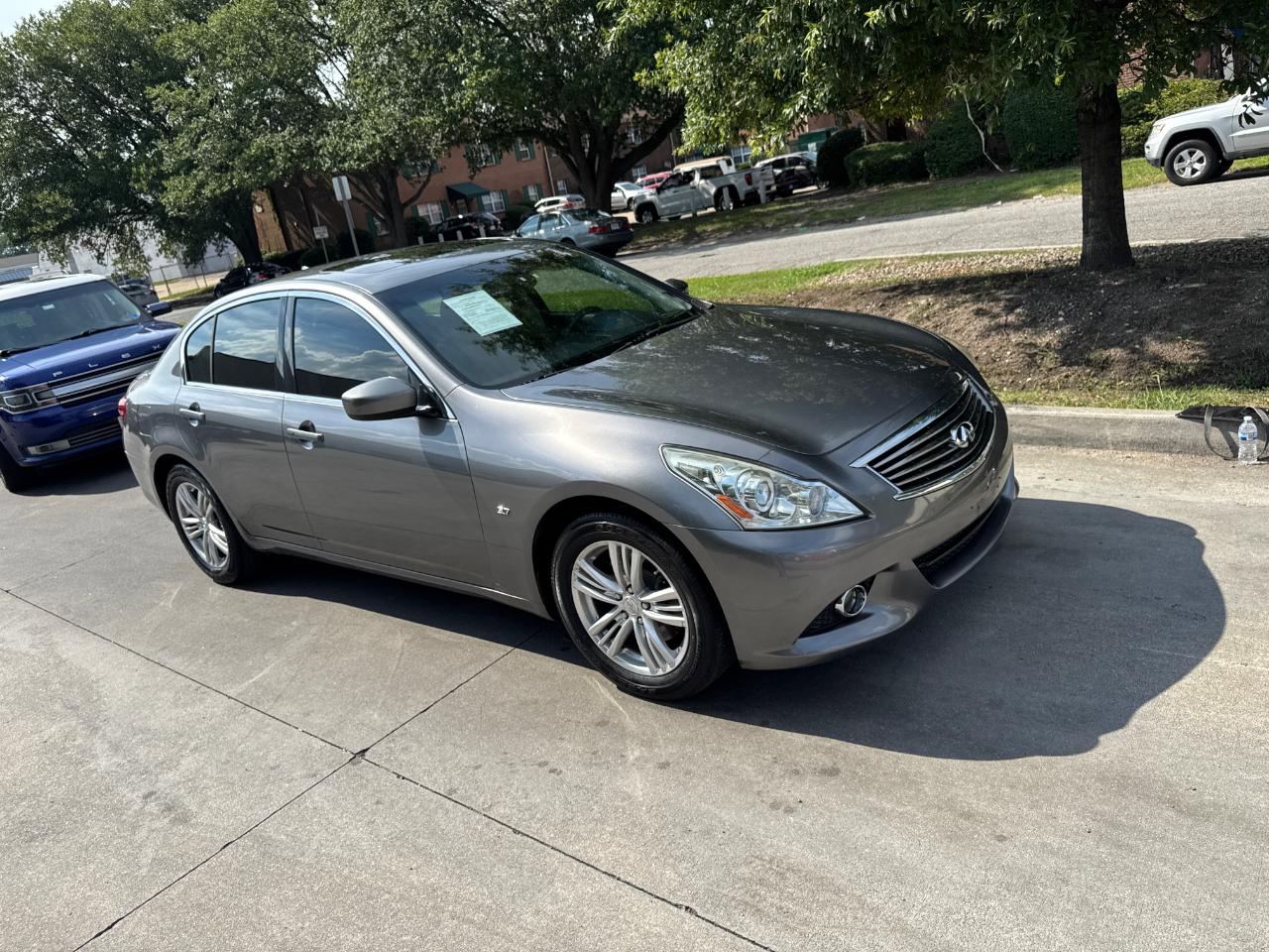 Infiniti Q40 4dr Sdn AWD 2015