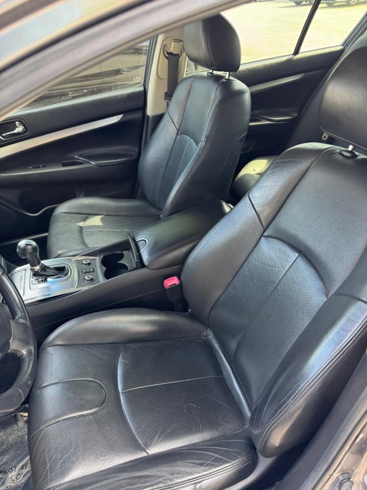 Infiniti Q40 4dr Sdn AWD 2015