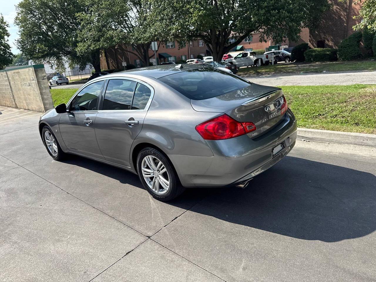Infiniti Q40 4dr Sdn AWD 2015