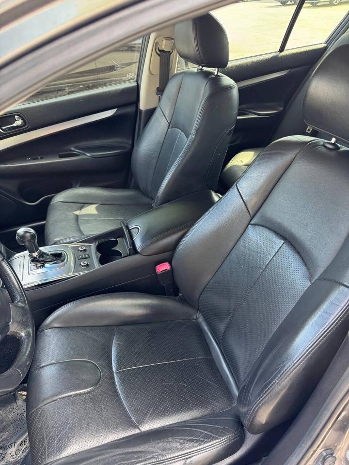Infiniti Q40 4dr Sdn AWD 2015