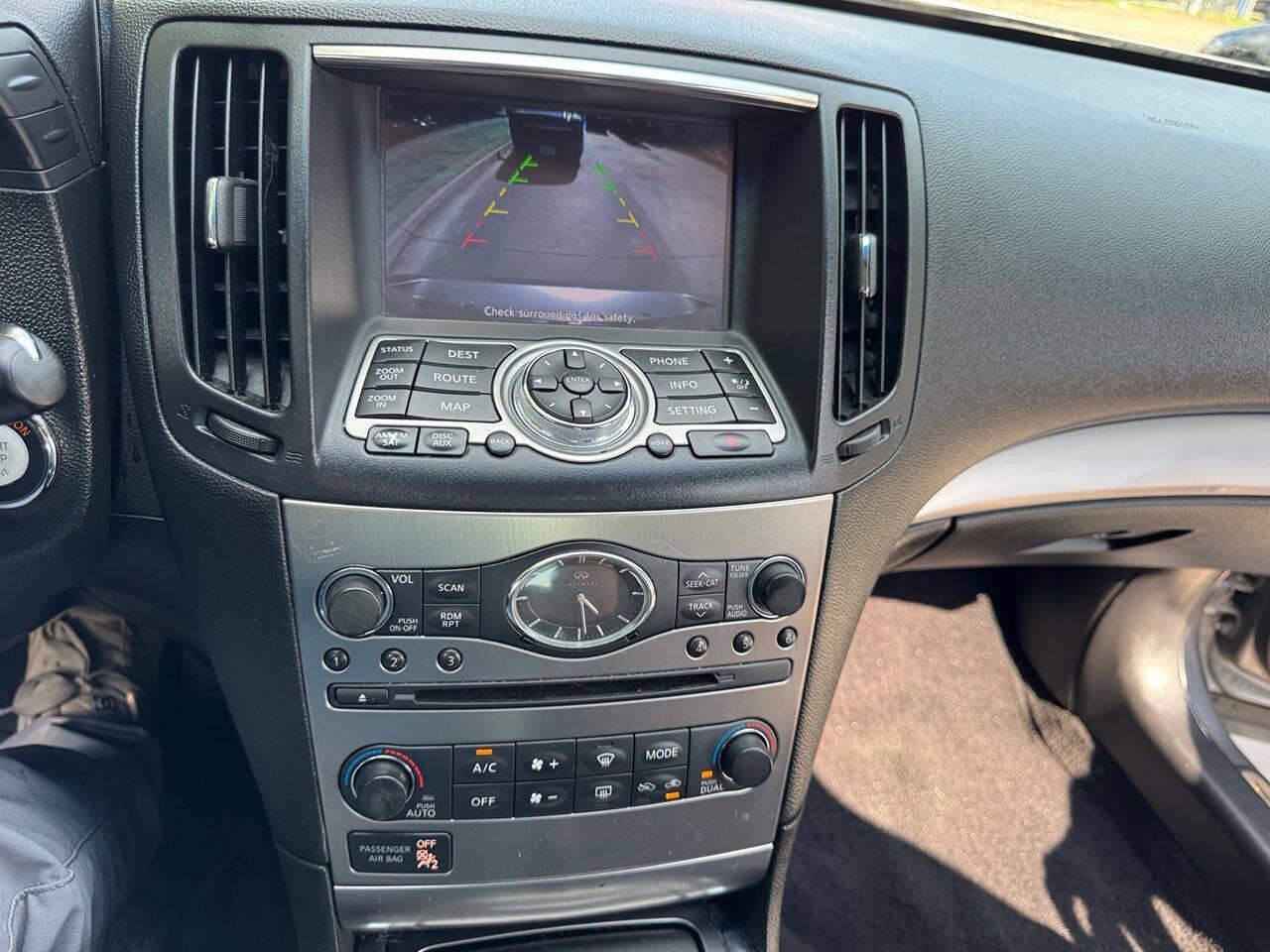 Infiniti Q40 4dr Sdn AWD 2015