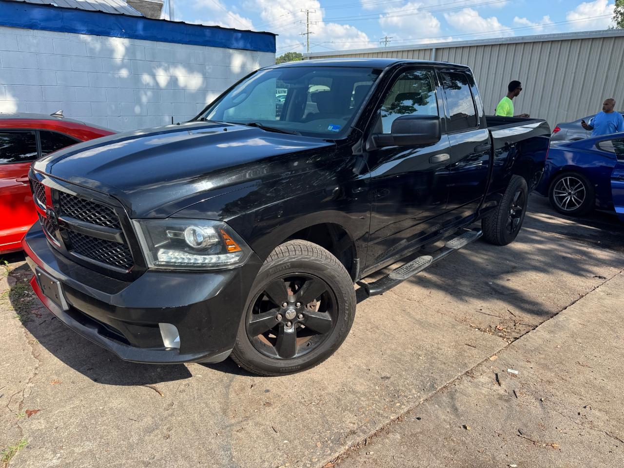 RAM 1500 4WD Quad Cab 140.5" Express 2014