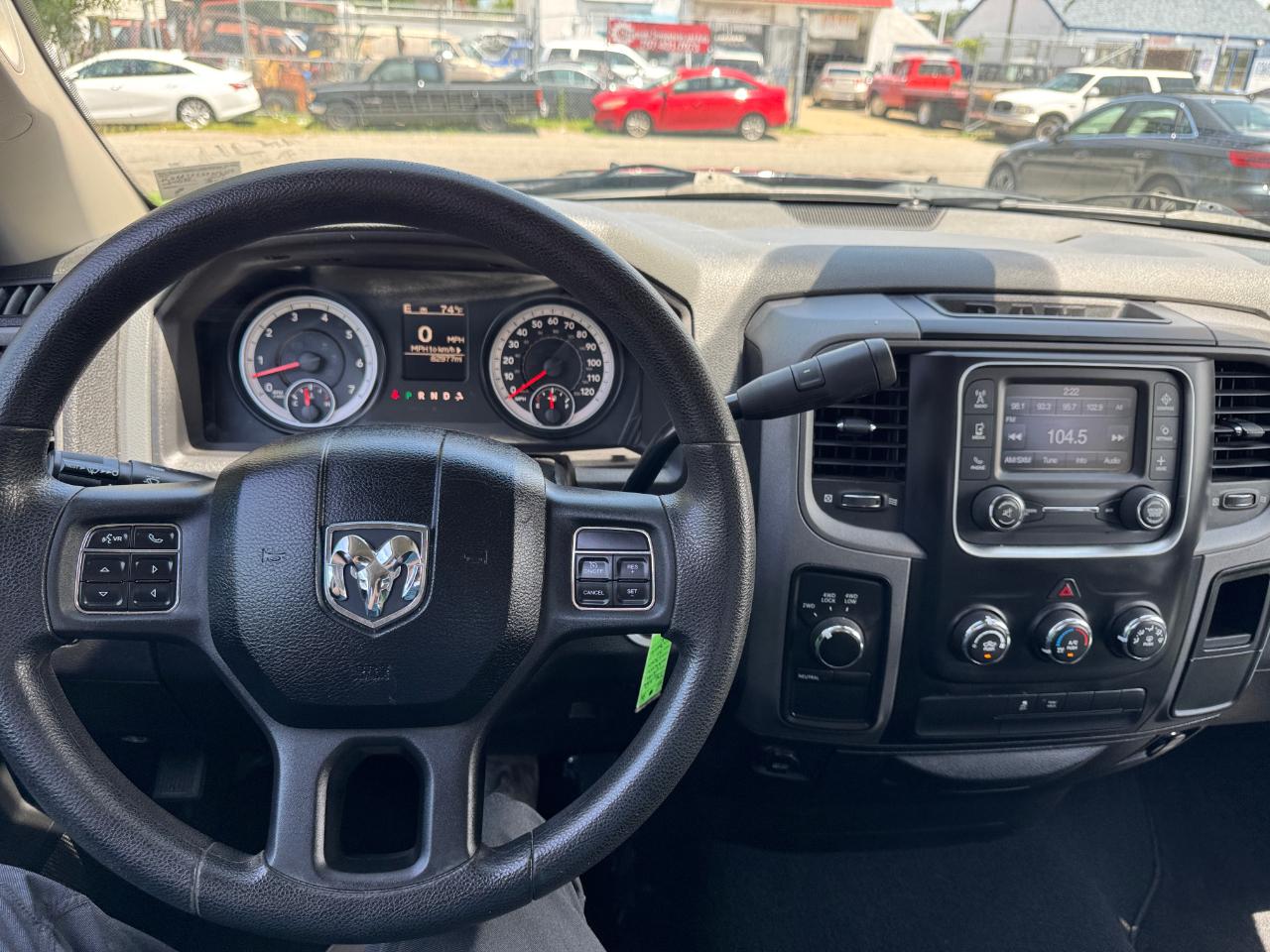 RAM 1500 4WD Quad Cab 140.5" Express 2014