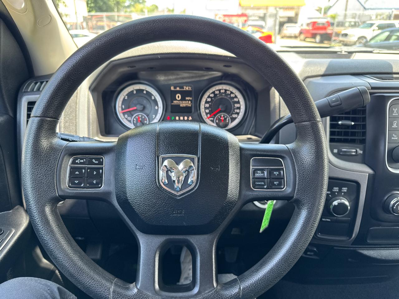 RAM 1500 4WD Quad Cab 140.5" Express 2014