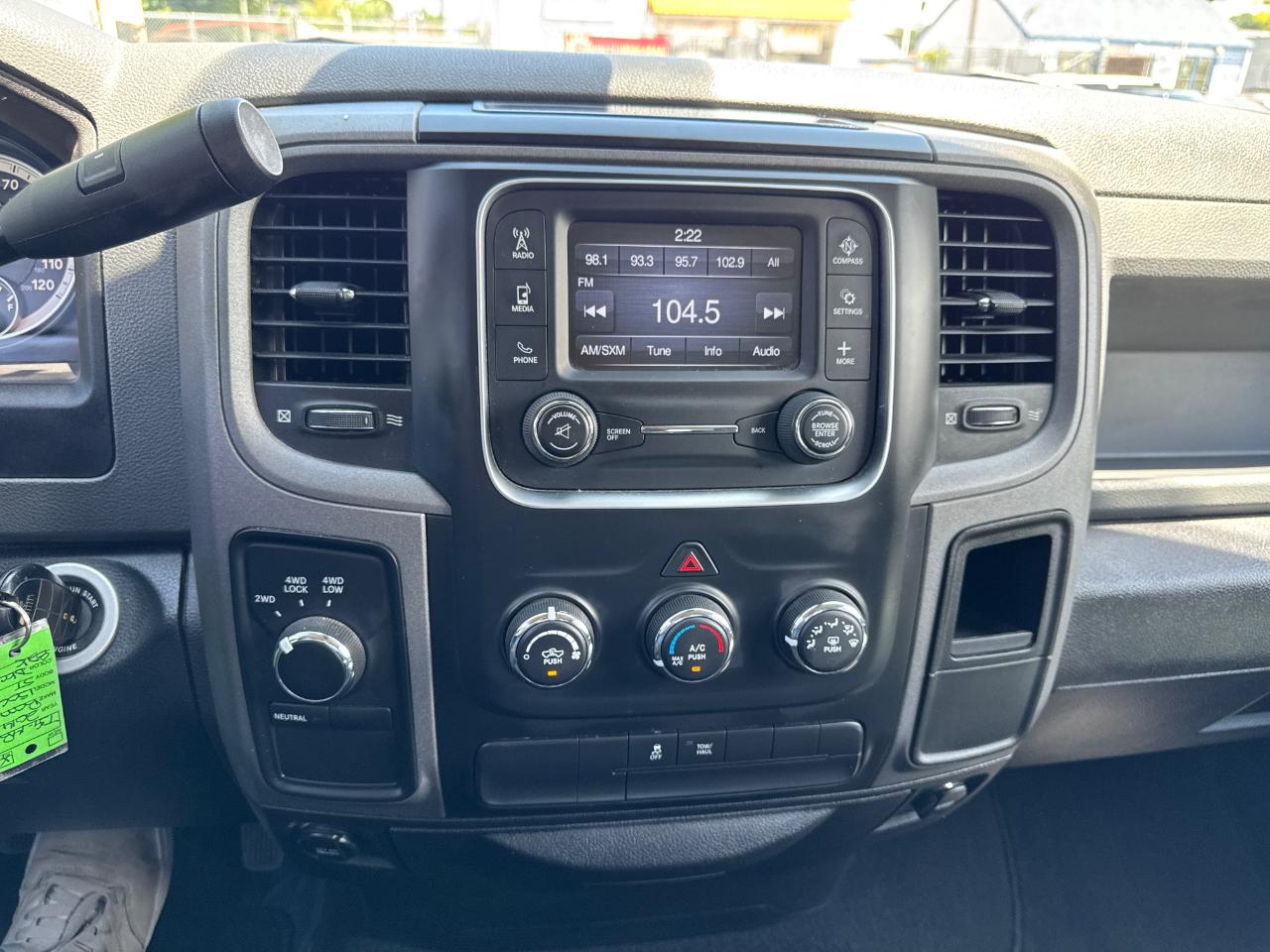 RAM 1500 4WD Quad Cab 140.5" Express 2014