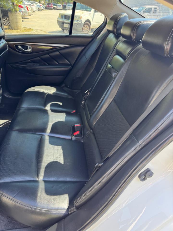 Infiniti Q50 3.0t LUXE AWD 2018