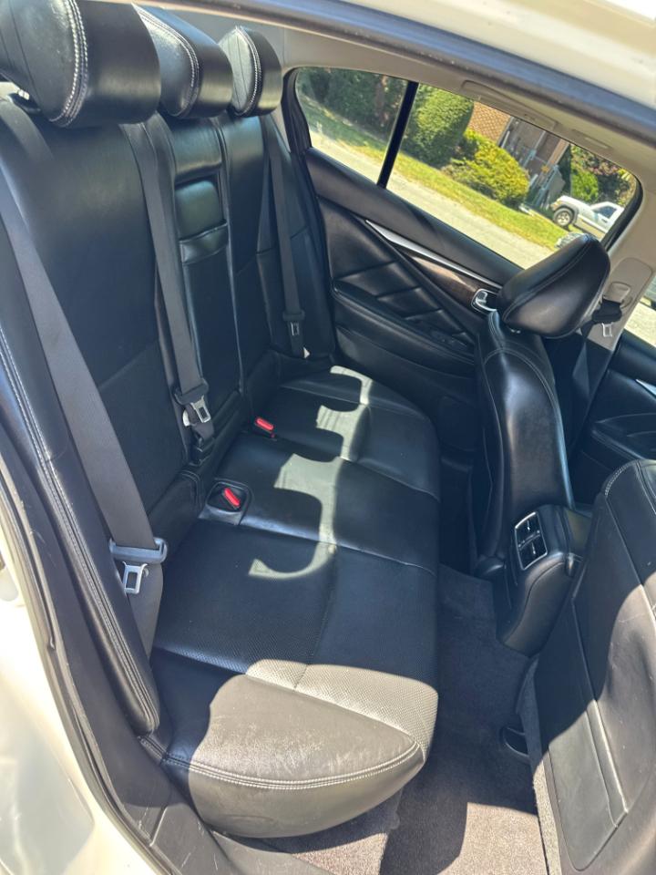 Infiniti Q50 3.0t LUXE AWD 2018