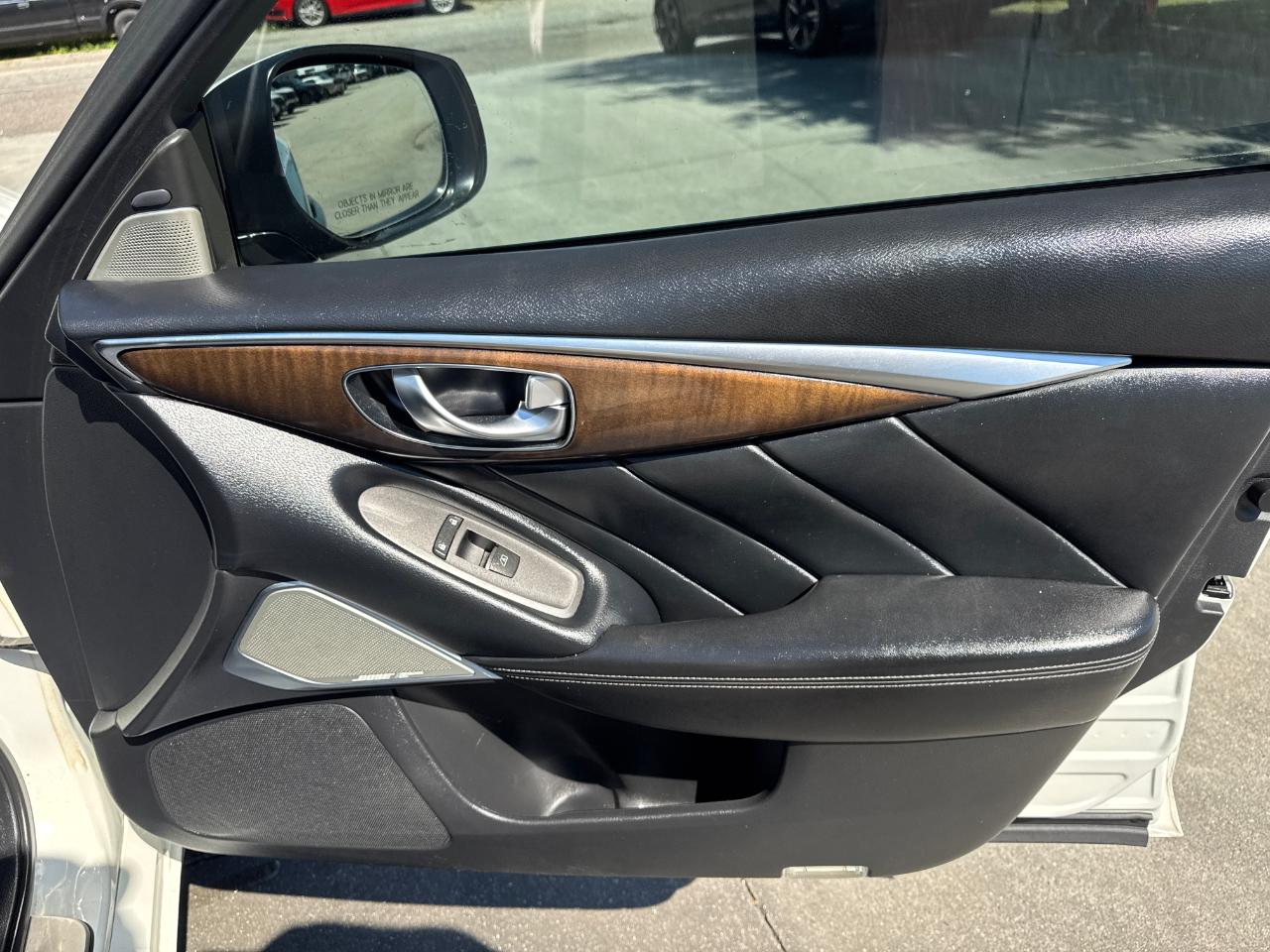 Infiniti Q50 3.0t LUXE AWD 2018