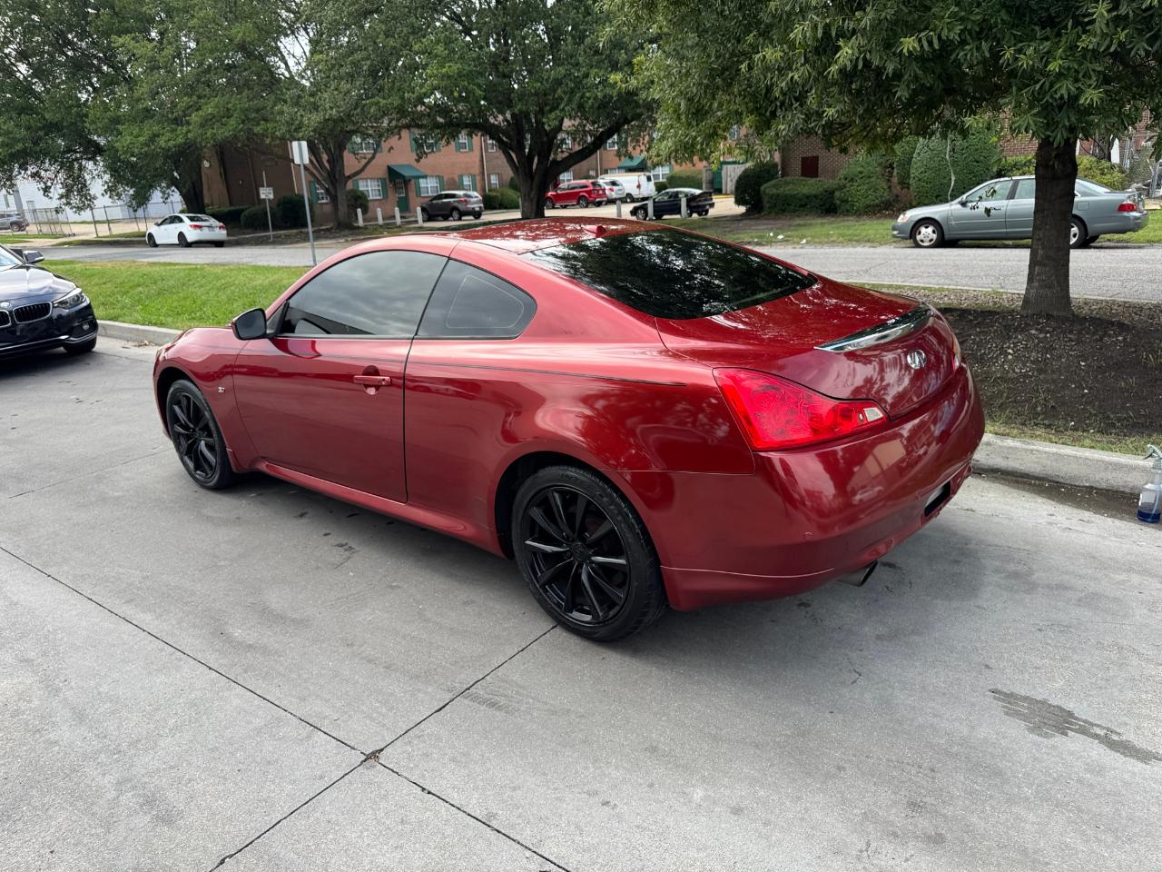 Infiniti Q60 Coupe 2dr Auto AWD 2015