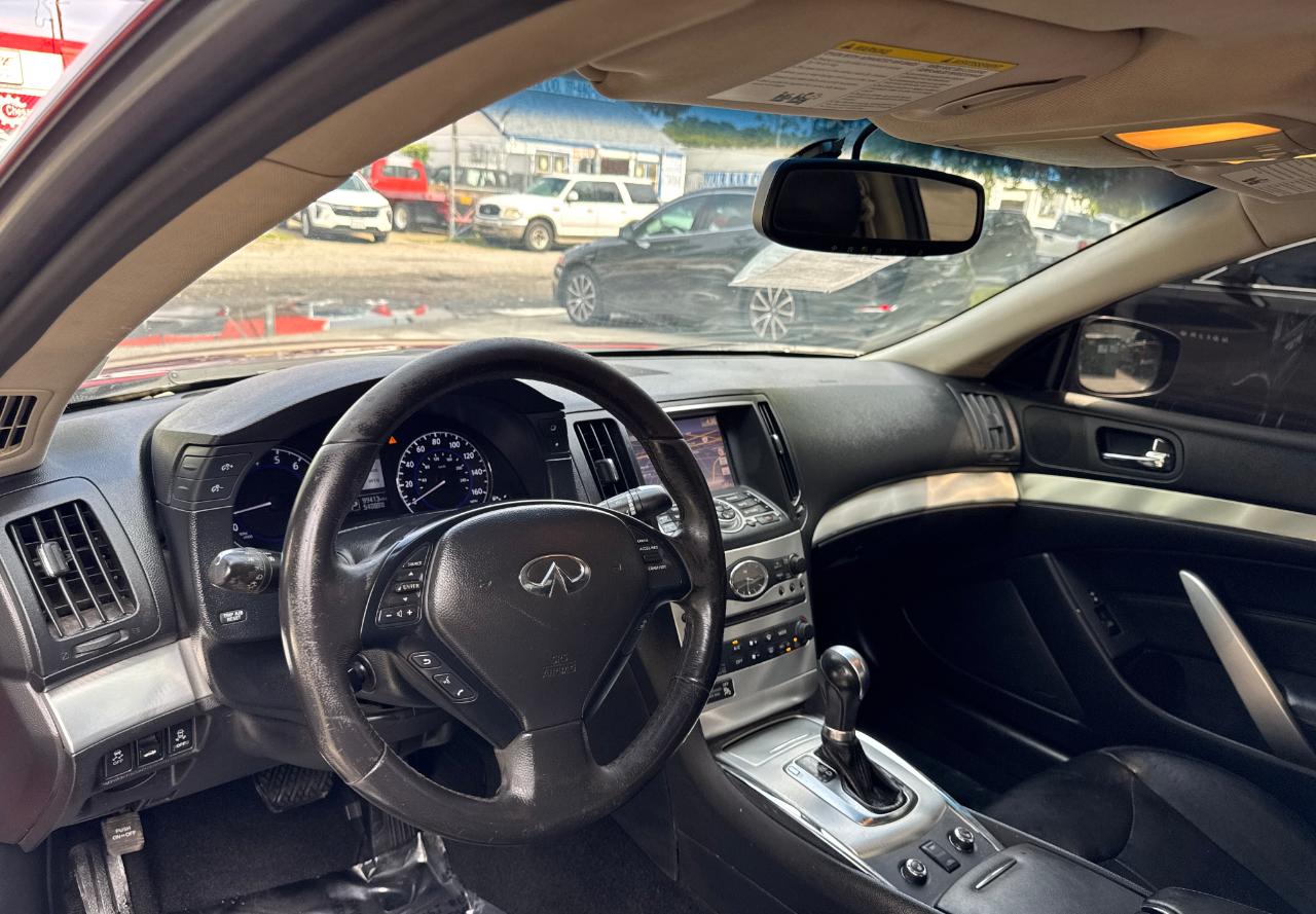 Infiniti Q60 Coupe 2dr Auto AWD 2015