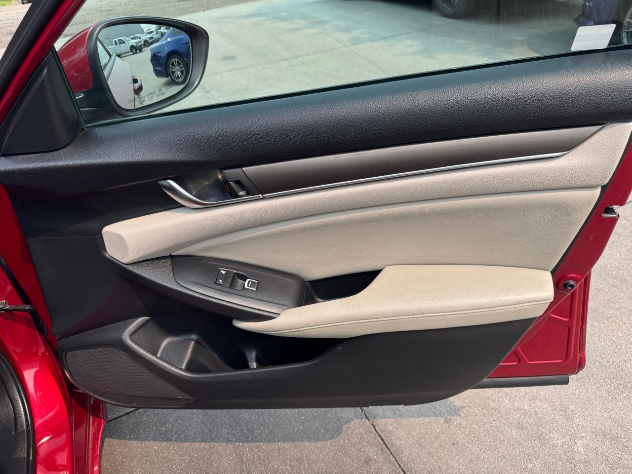 Honda Accord Sedan LX 1.5T CVT 2018