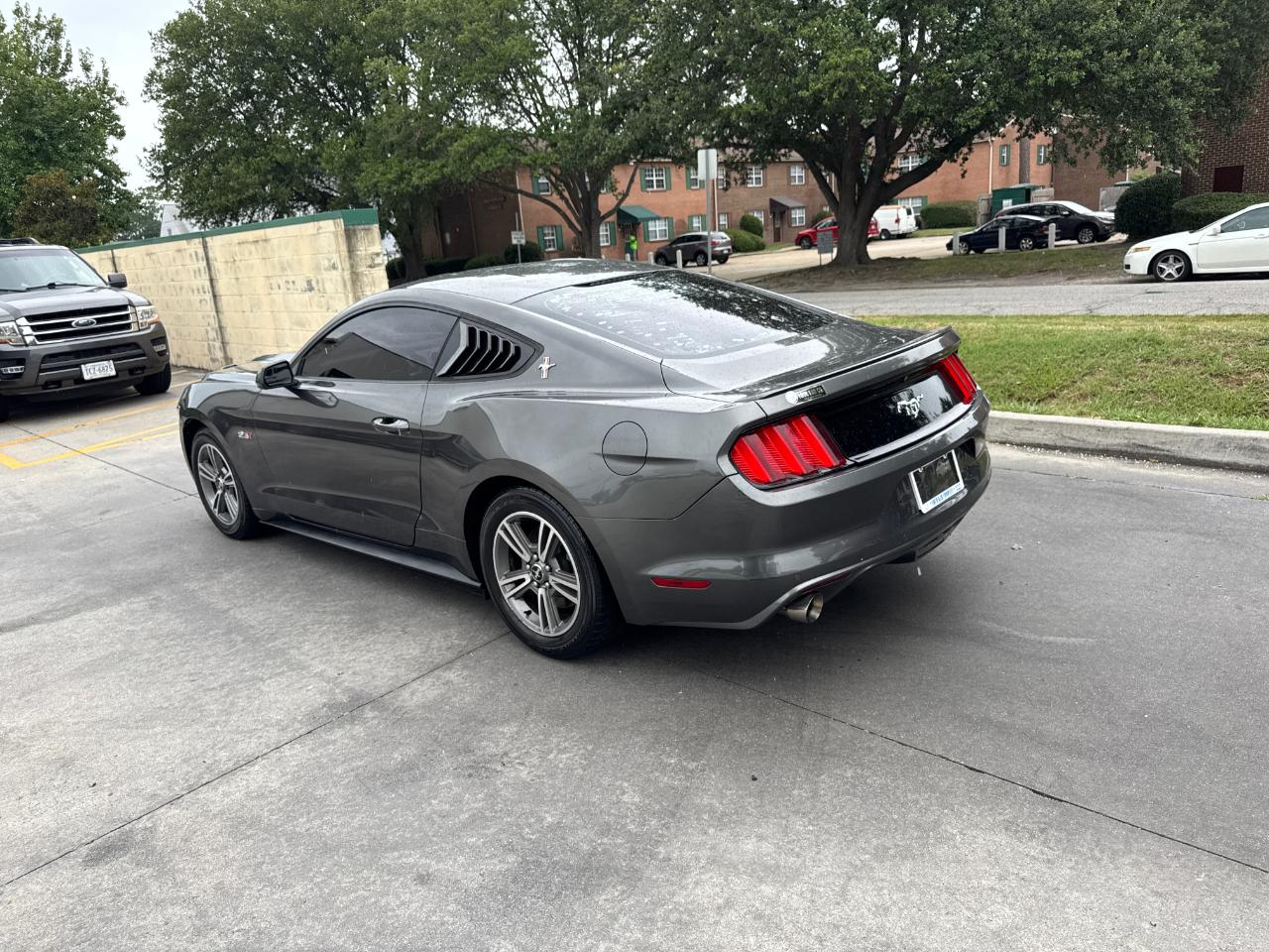 Ford Mustang 2dr Fastback EcoBoost 2016