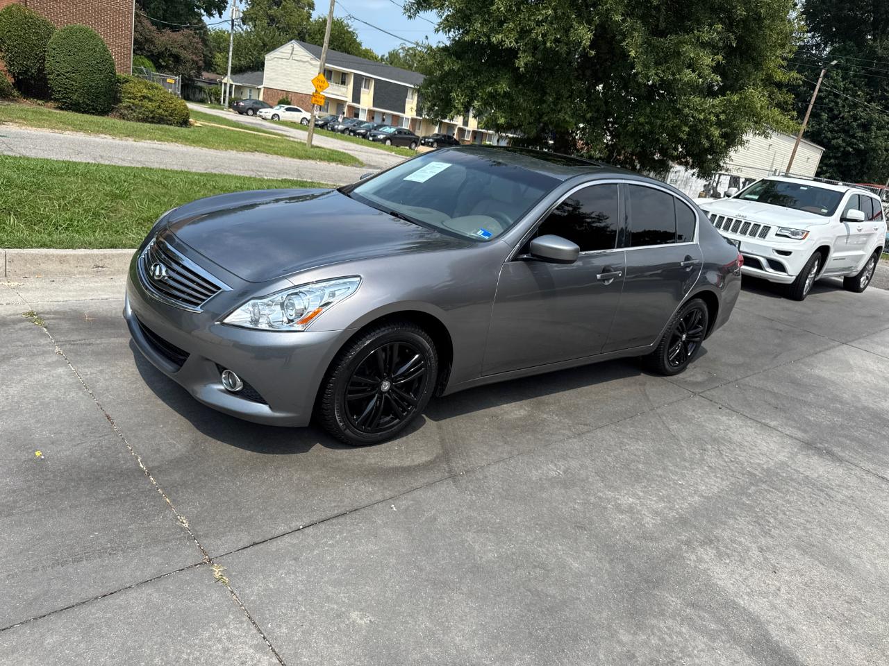 Infiniti Q40 4dr Sdn AWD 2015