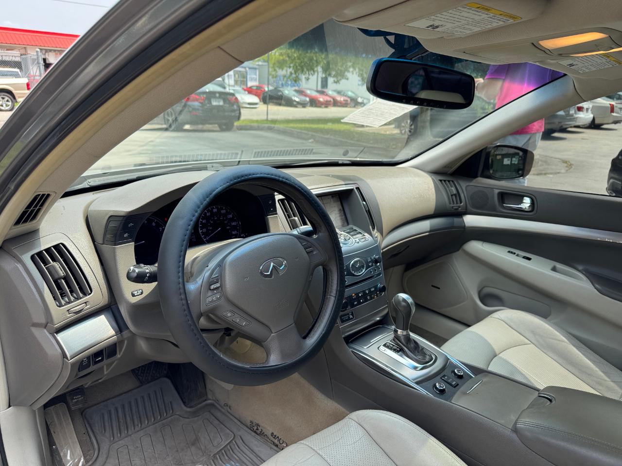 Infiniti Q40 4dr Sdn AWD 2015