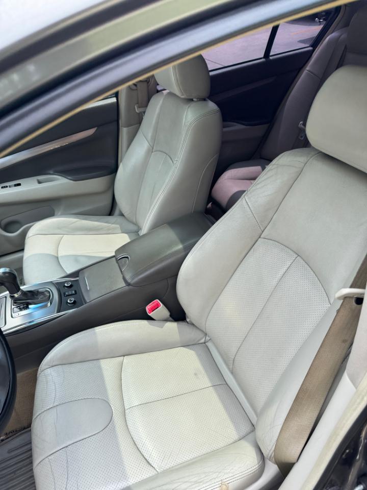 Infiniti Q40 4dr Sdn AWD 2015