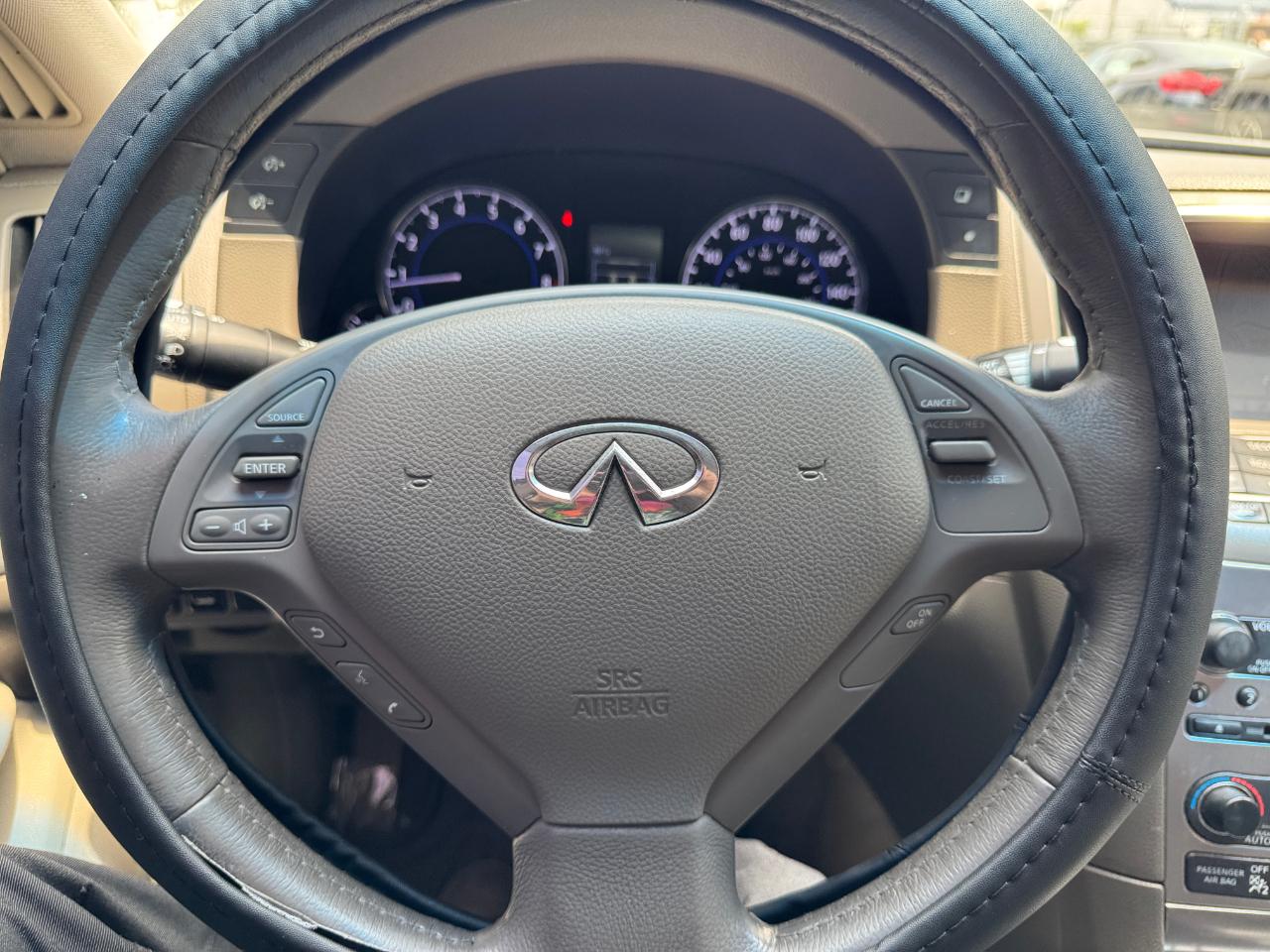 Infiniti Q40 4dr Sdn AWD 2015