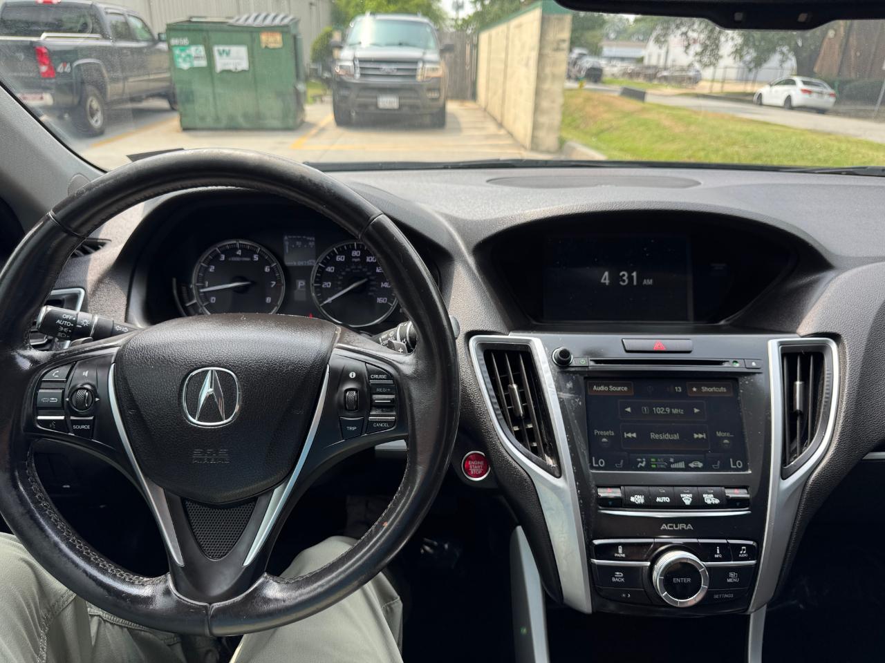 Acura TLX 4dr Sdn FWD V6 2016