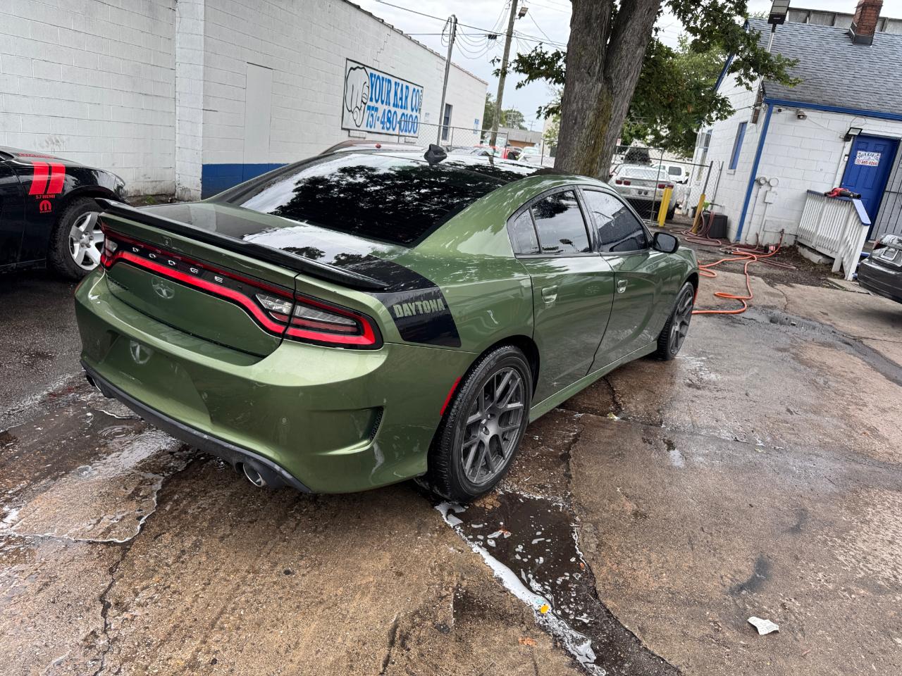 Dodge Charger 4dr Sdn R/T Daytona Edition RWD 2019
