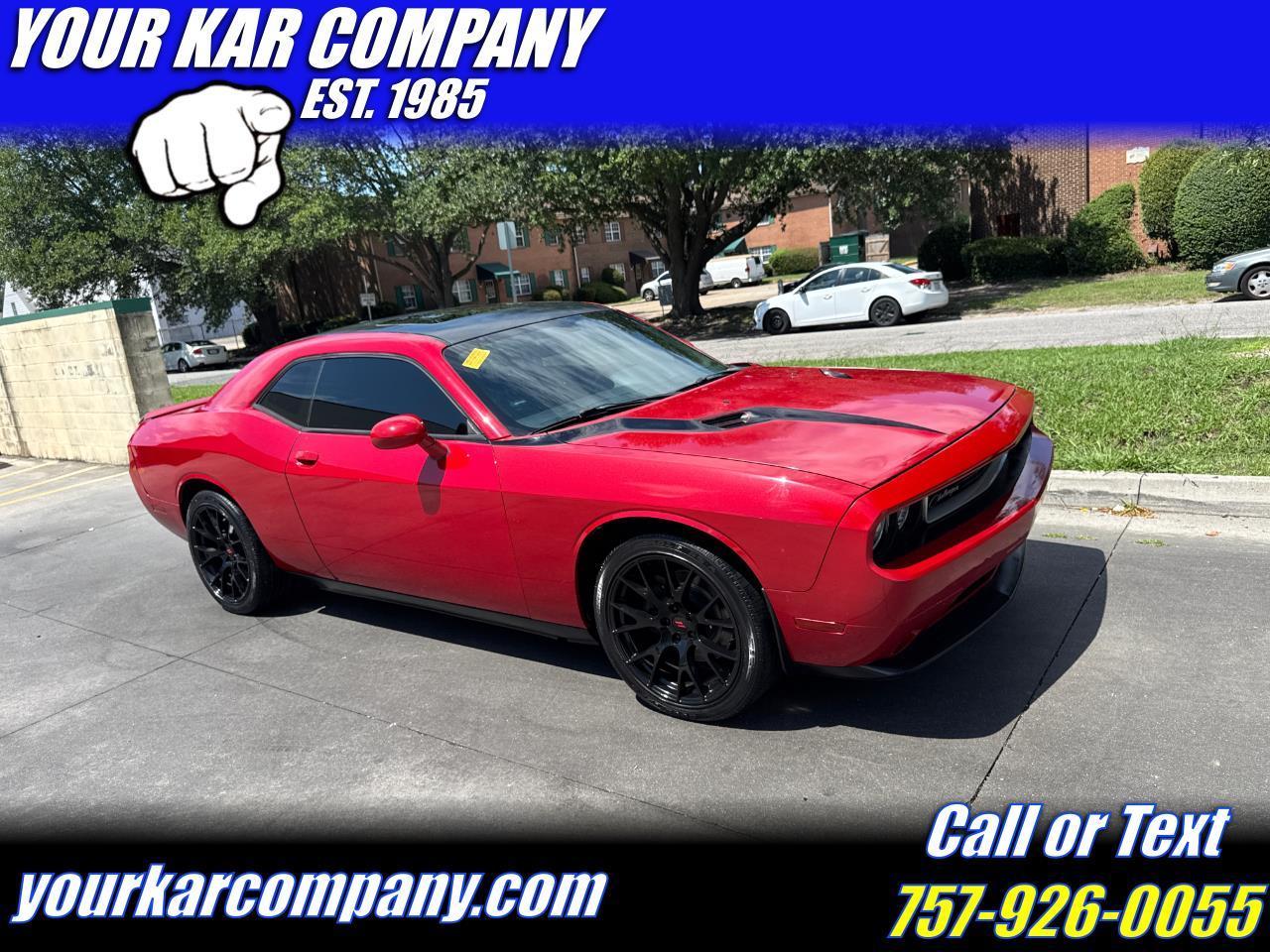 Dodge Challenger 2dr Cpe SXT Plus 2012