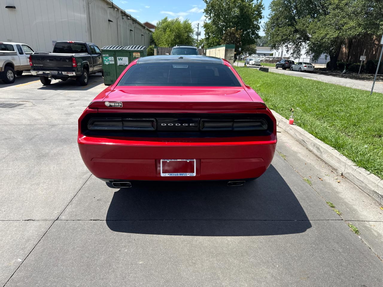 Dodge Challenger 2dr Cpe SXT Plus 2012