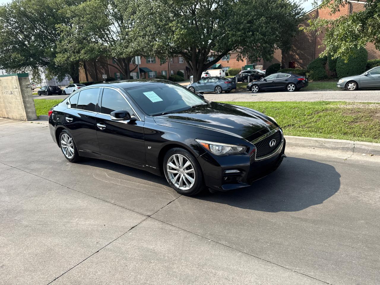 Infiniti Q50 4dr Sdn Premium AWD 2015